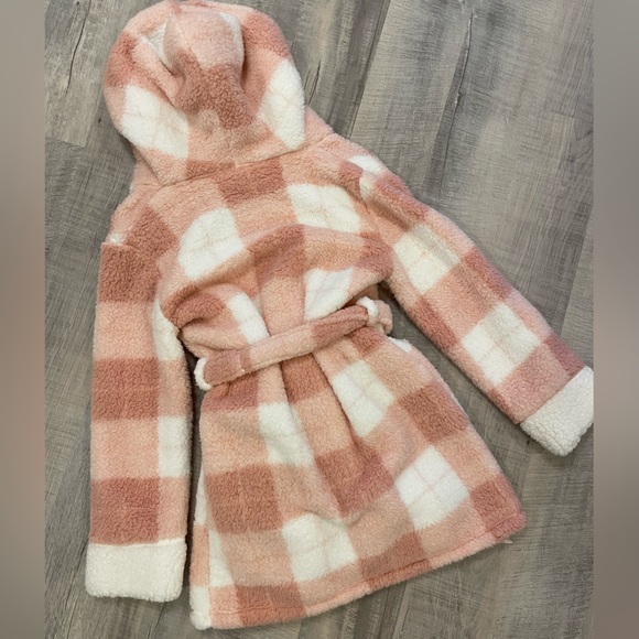 La vie en rose plush robe - Picture 6 of 9